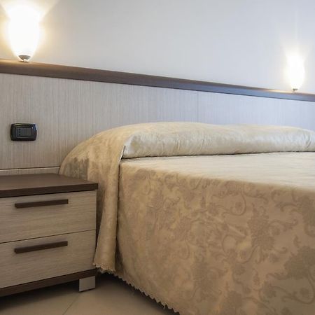 Residence Gli Ulivi Di Eolo Сапри Екстериор снимка